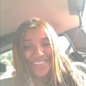 Meet your Posher, Joselin